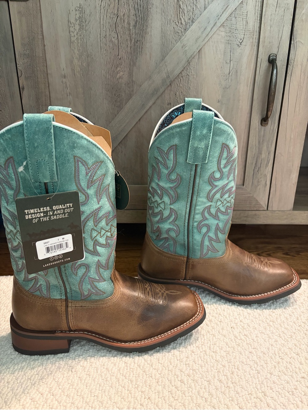 Laredo Anita Leather Boot - Turquoise and Brown Western Cowboy Boots - Picture 3 of 6